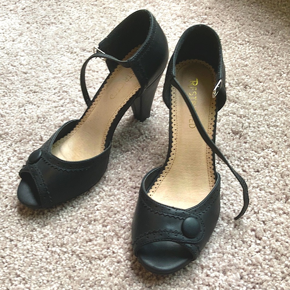 Restricted Leather Black Dorothy Heels Size 7.5